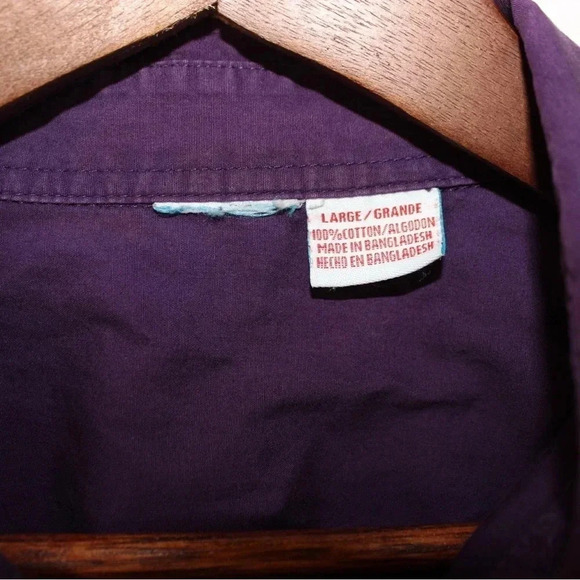 Women’s Disney Winnie the Pooh 100 Acre Woods Friendship Long Sleeve Button Up L - Picture 16 of 16